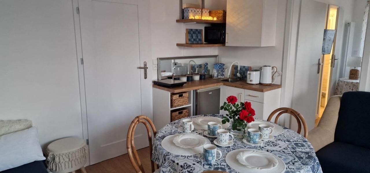 Ferienwohnung Przystanek Pod Skalkami Lesko Exterior foto